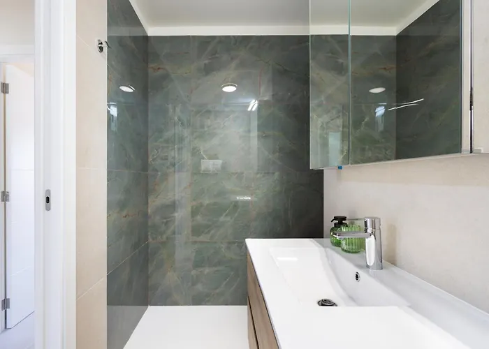 Apartment Sublime Sea View Frontline In Vistas Los Cristianos (Tenerife)