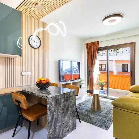 Apartment Sublime Sea View Frontline In Vistas Los Cristianos (Tenerife)